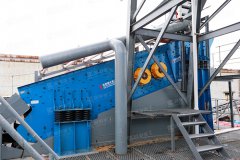 高頻脫水篩設(shè)備_脫水篩廠(chǎng)家哪個(gè)排名好？